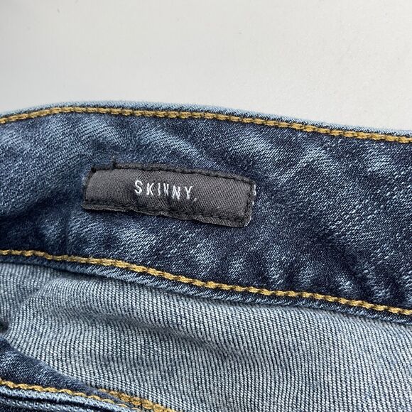 Torrid Premium Women's Skinny Leg Jeans Size 18S Dark Wash - Picture 4 of 11